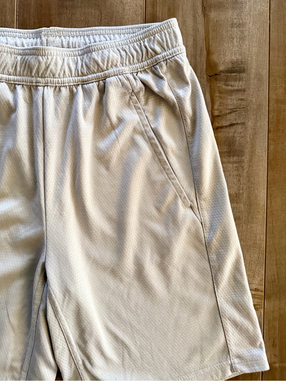 All In Motion Active Gray Drawstring Training Shorts with Pockets - Picture 4 of 12